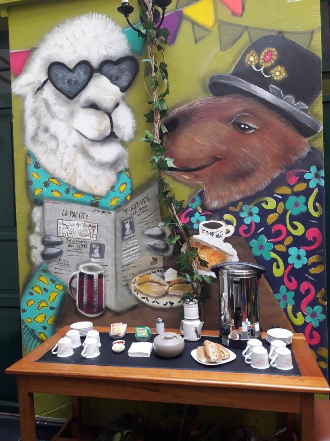 Saint Peter'S Llama Hostal La Paz Dış mekan fotoğraf