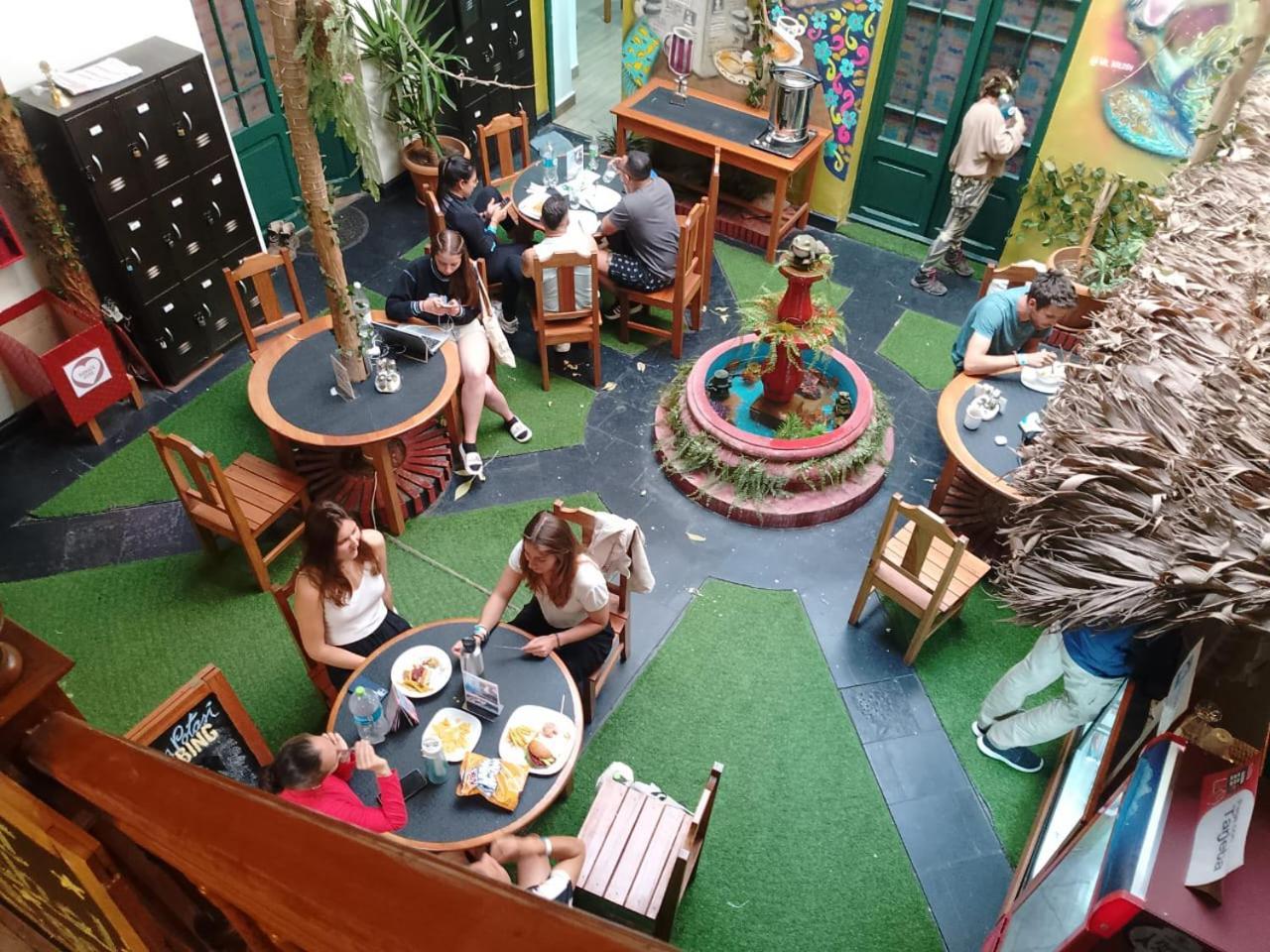 Saint Peter'S Llama Hostal La Paz Dış mekan fotoğraf